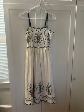 NWOT Cream and Black Floral Embroidered Dress